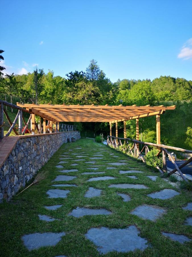 Cavizzano 028 - Agriturismo "Il Boschetto" Con Piscina, Pace E Natura - Camera Familiare المظهر الخارجي الصورة